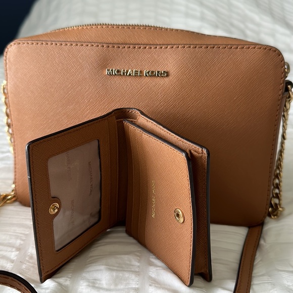 Purse & wallet - Picture 3 of 3